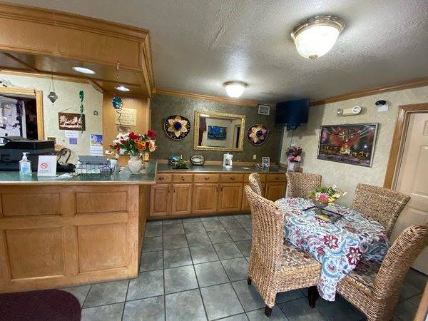 El Rancho Motel